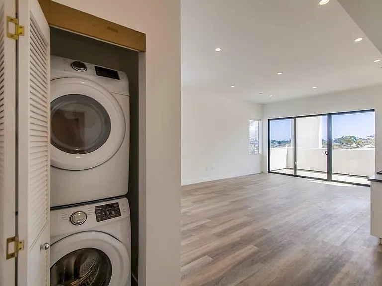 4021 Georgia St #9 — Photo 10