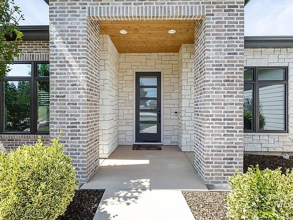 5th image of 277 N Dudley Ln