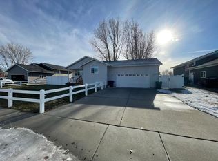 1240 Peony Dr, Billings, MT 59105