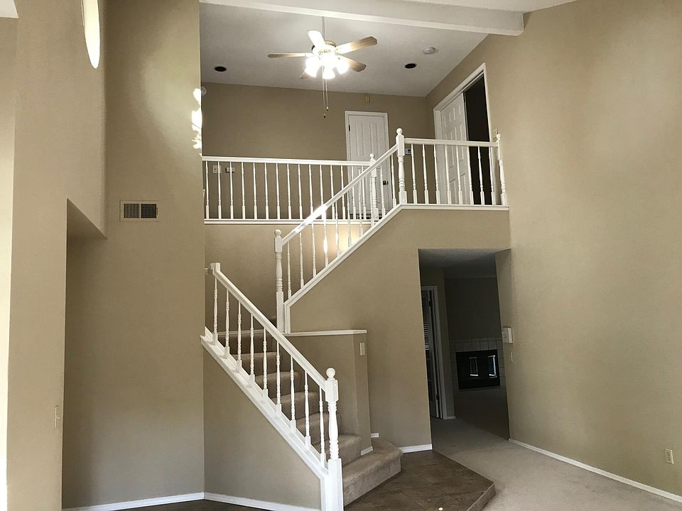 1st image of 5800 Laguna Vale Way