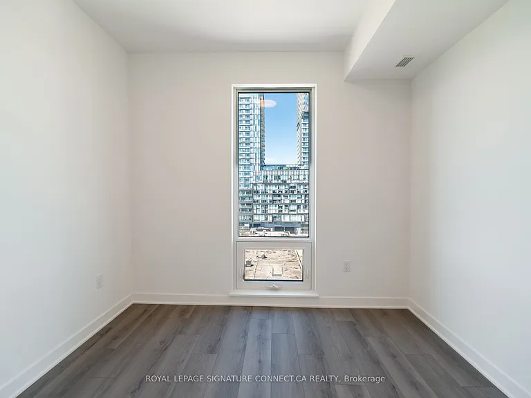 1185 Dupont St #610 — Photo 14