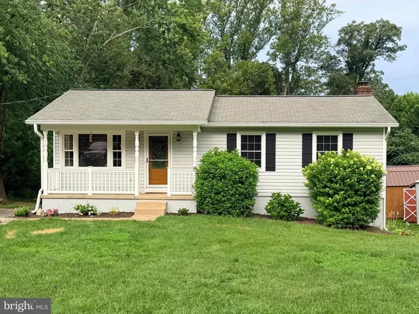 281 Truslow Rd, Fredericksburg, VA 22405