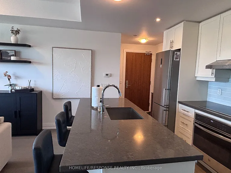 2025 Maria St W #1201 — Photo 7