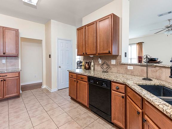 5th image of 20213 High Plains Dr