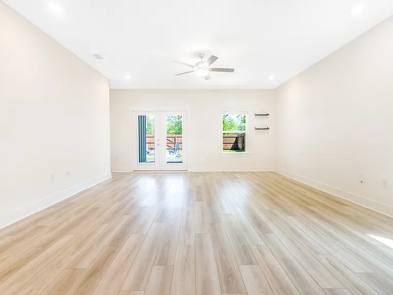 5320 Cornwall Dr — Photo 18