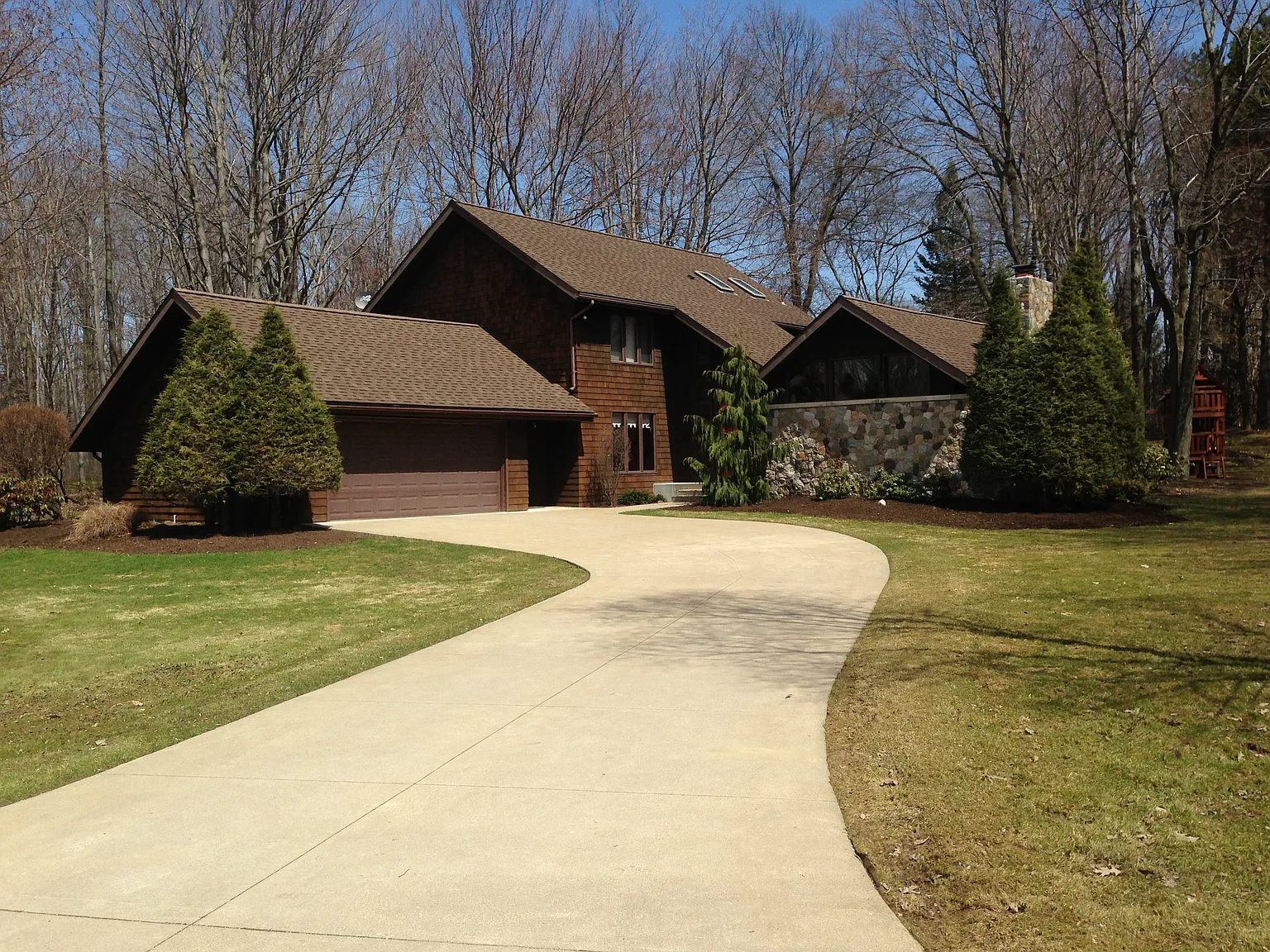 4161 Roxbury Pl photo 1