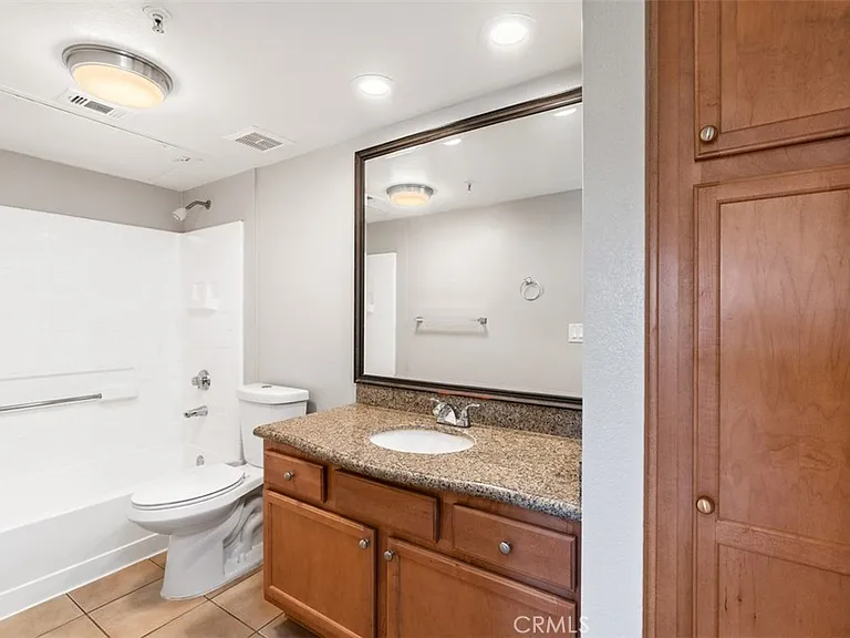1035 La Terraza Cir #303 — Photo 21