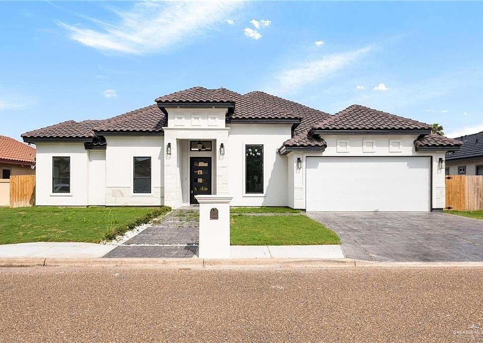 1st image of 3906 Tierra Escondida