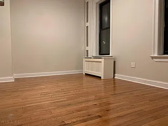 Rented by Hillel Realty Group