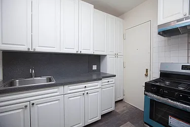 Rented by LG Fairmont Group