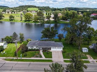 105 County Rd V, Cazenovia, WI 53924