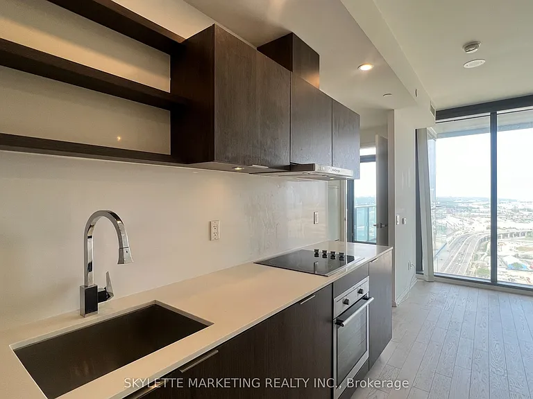 16 Bonnycastle St #2807 — Photo 31