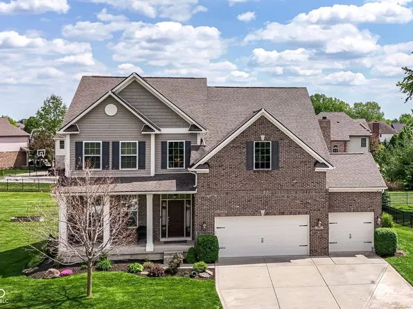 8465 Abernethy Ln, Brownsburg, IN 46112