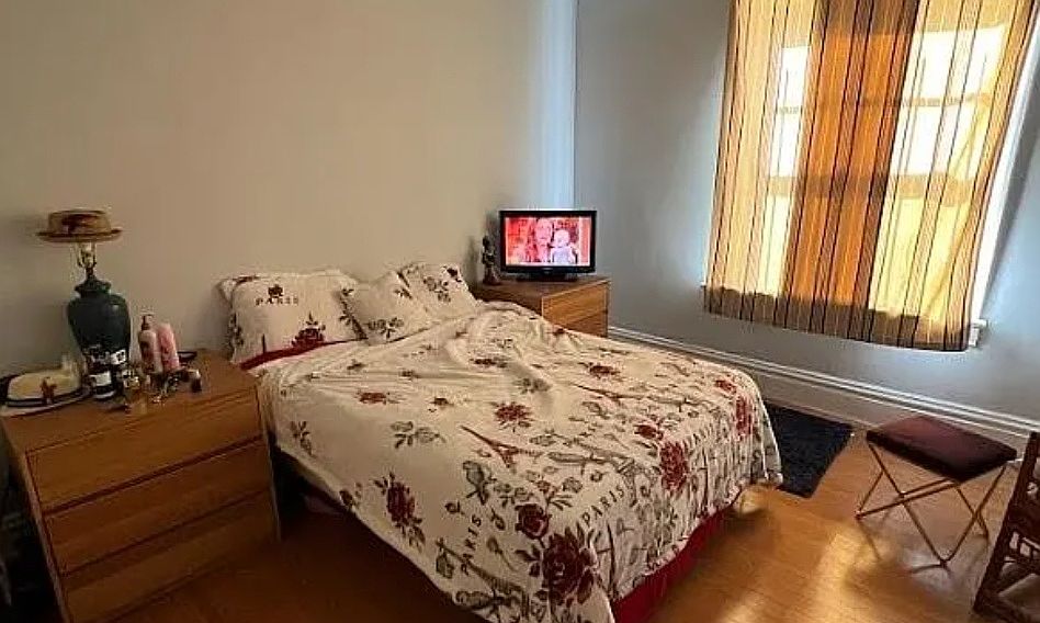 2nd image of 4467 Elmbank Ave #2B