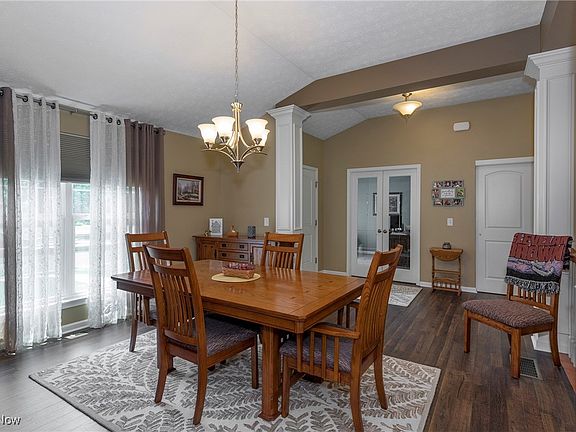 5th image of 2180 Hunting Valley Ln