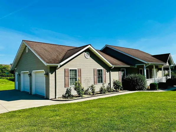 2413 White Ridge Ln, Washington, IN 47501