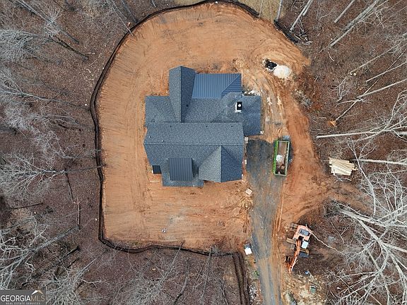 4th image of 879 Arnold Mill Rd