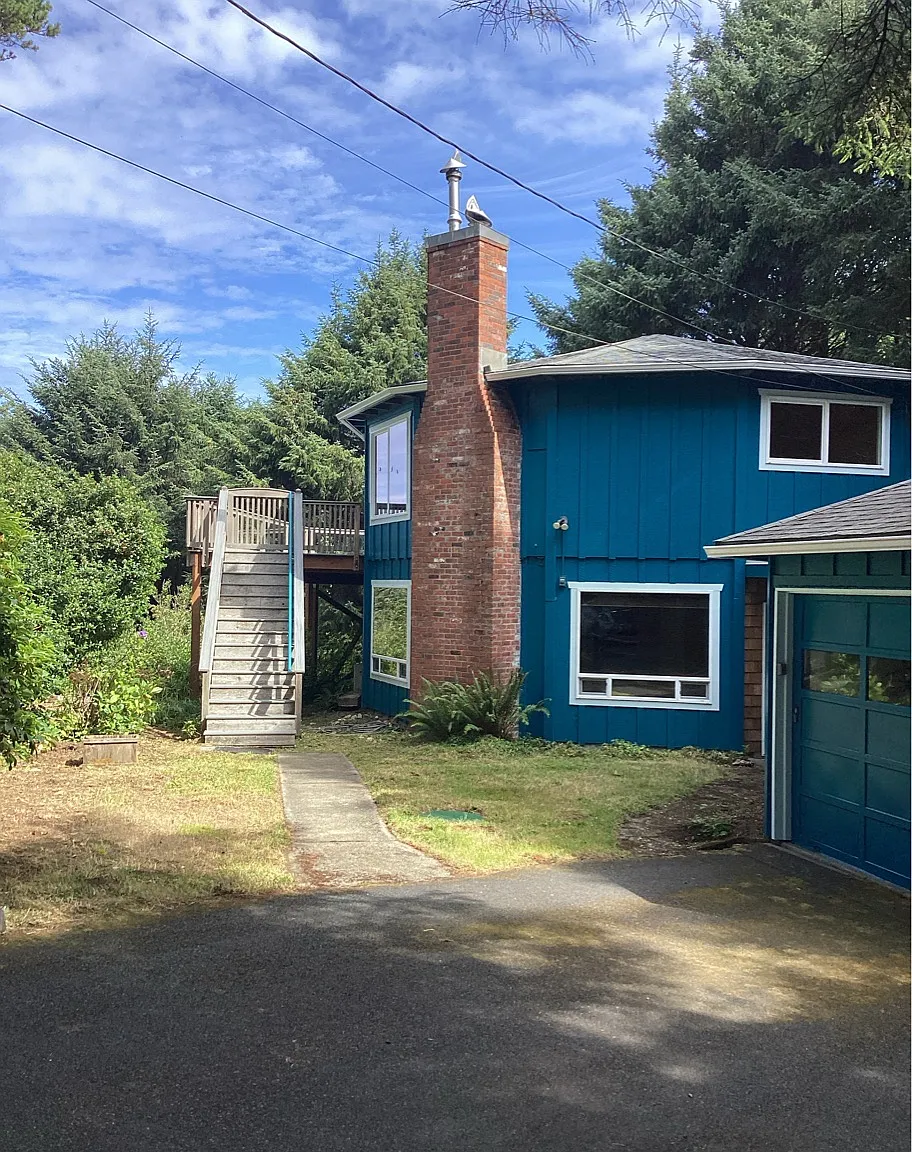6989 Southwest Surfland Street - 1 — Photo 2