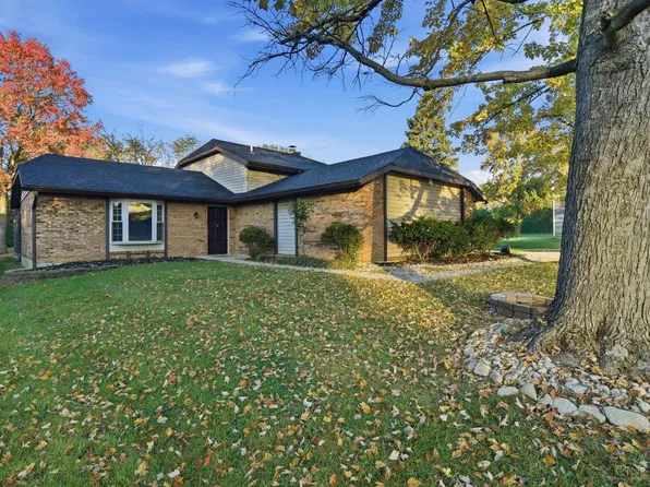 8045 Saddle Ct, West Chester, OH 45069