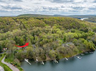 Boston Post Rd, Oakland, MD 21550