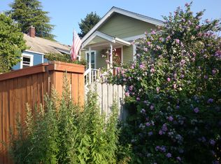 928 N 88th St, Seattle, WA 98103