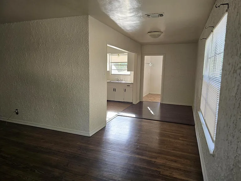 5408 Joe Sayers Ave — Photo 17