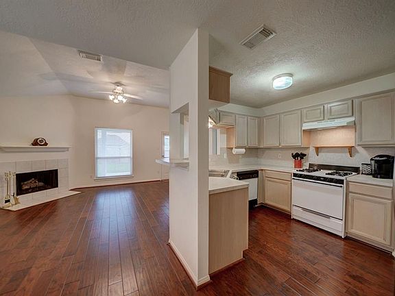 4th image of 12329 Westwold Dr