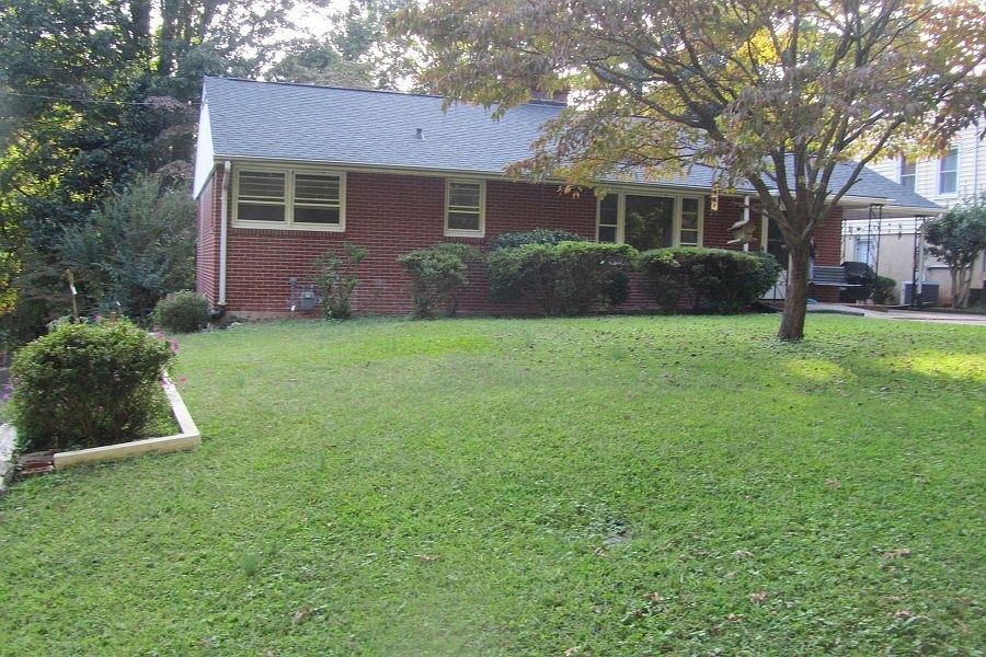 1st image of 306 Minor St