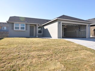 864 S Vermont, Kennewick, WA 99336