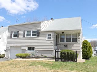430 Ford Ave, Fords, NJ 08863