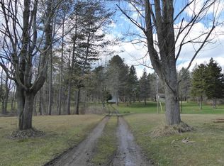 12976 Sperry Rd, Chesterland, OH 44026