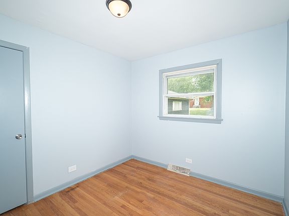 4th image of 336 Arquilla Dr