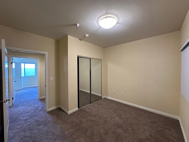 Bella Villa - Laurel — Photo 16