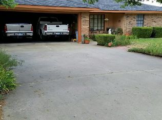 622 Forrest Dr, Dumas, TX 79029