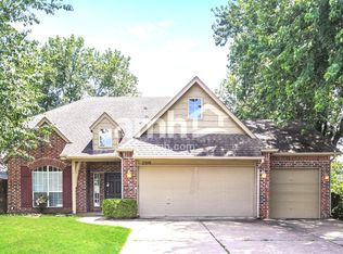 2509 W Urbana St, Broken Arrow, OK 74012