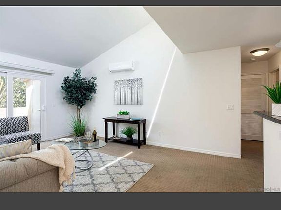 3rd image of 5252 Balboa Arms Dr Unit 277