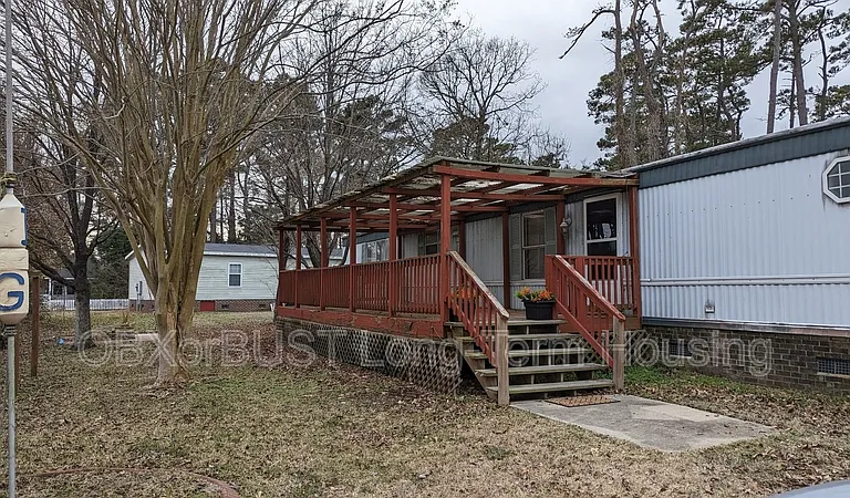 106 Sumac Ln — Photo 4