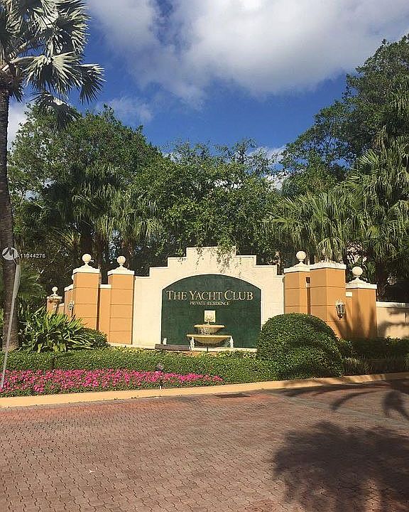 1st image of 19501 E Country Club Dr APT 108
