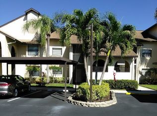 8685 Charter Club Cir W #2, Fort Myers, FL 33919