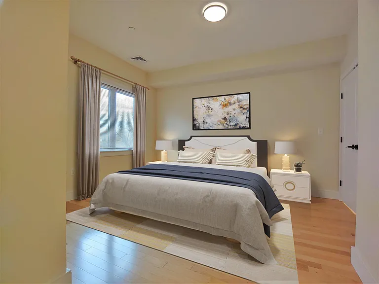 2489 Washington St #2C — Photo 4