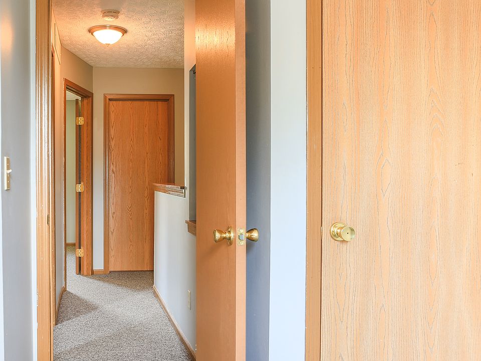 2nd image of 254 Silver Maple Dr