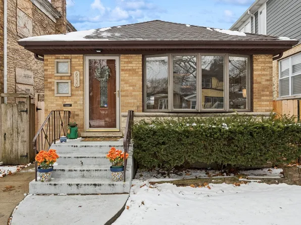 6530 N Oliphant Ave, Chicago, IL 60631
