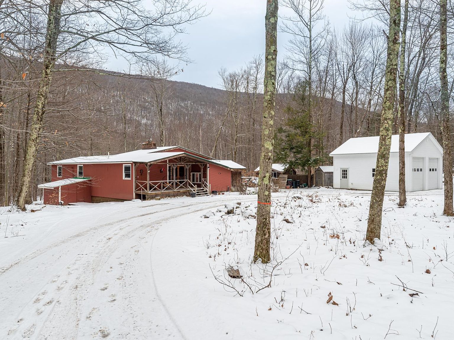 332 New Ireland Road, Manchester Center, VT 05255 Zillow