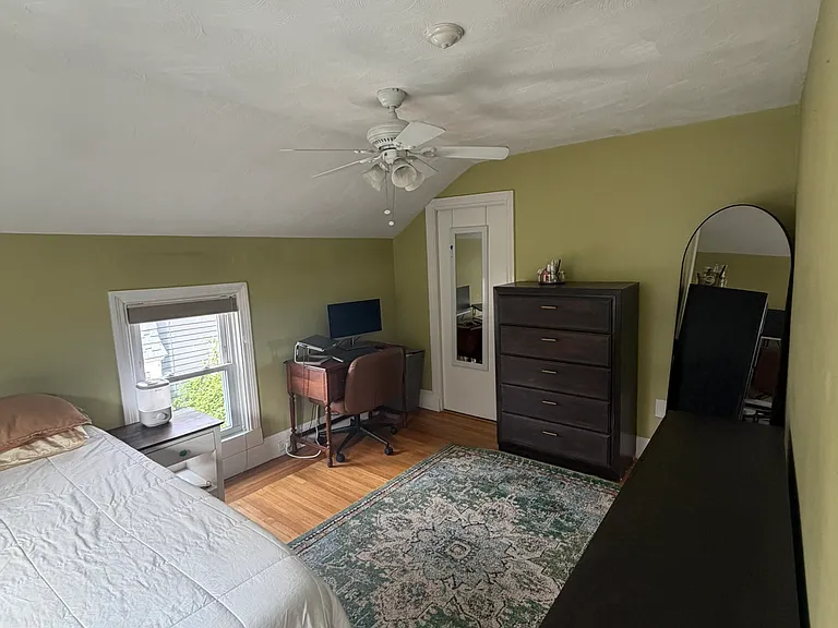 20 Lincoln Ave — Photo 11