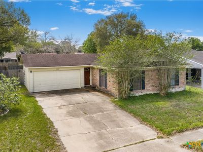 202 Georgia Ln, Victoria, TX, 77901