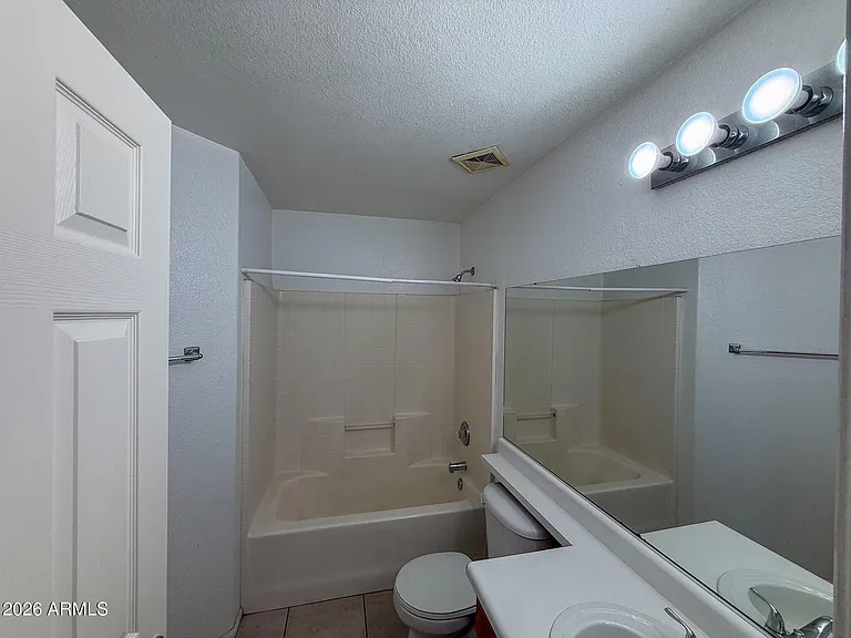 1330 E Santa Fiore St — Photo 7