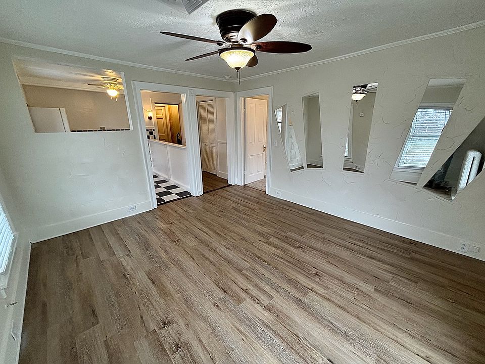 1st image of 107-109 N Main St #107B