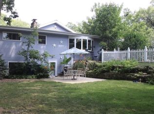 6704 Maywood Ave, Middleton, WI 53562