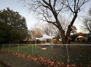 1030 Salem St, Memphis, TN 38122