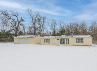 23515 Morton St, Dowagiac, MI 49047